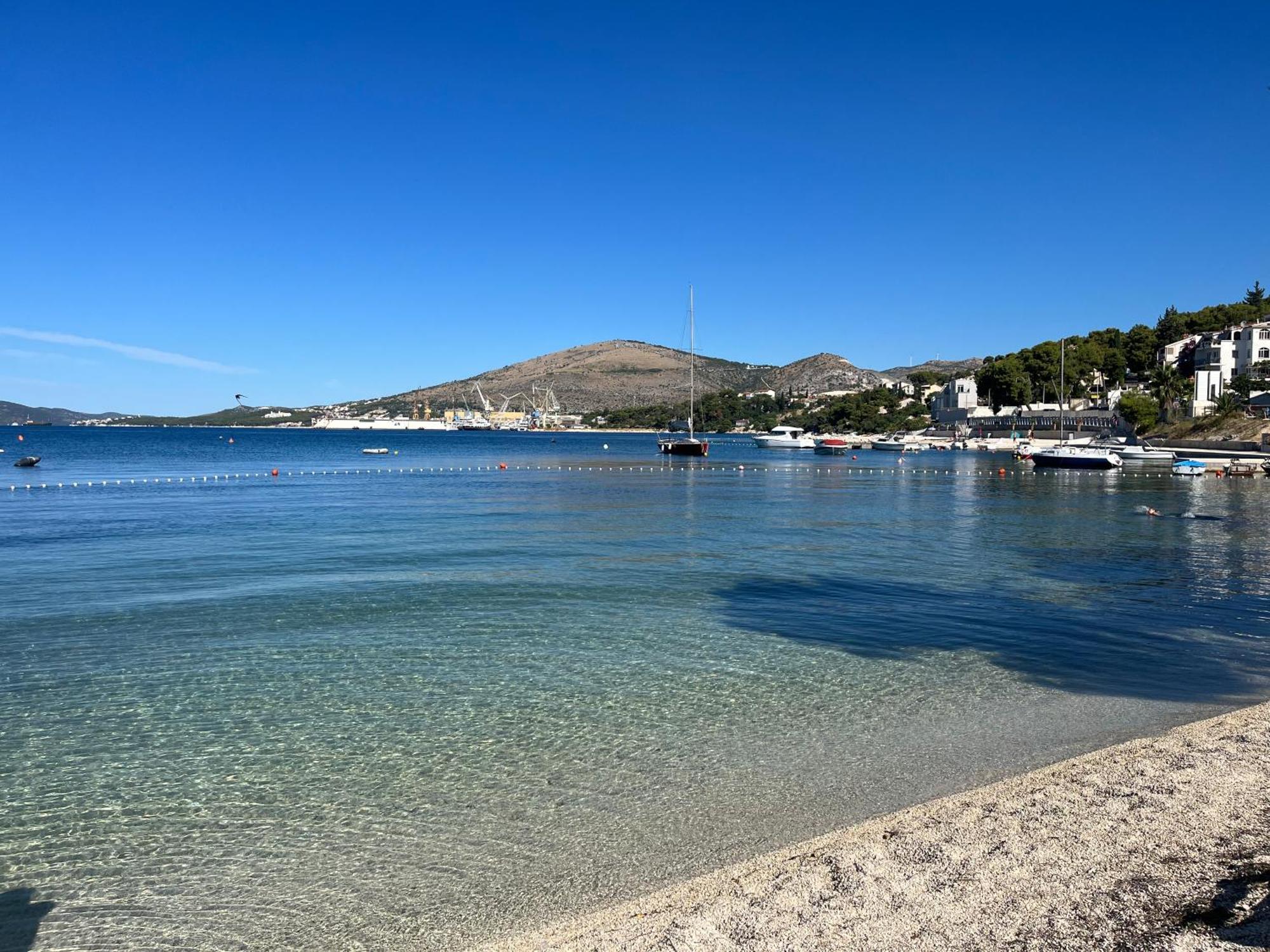 Apartments Villa Mirella 20 M From The Sea - Free Parking Trogir Dış mekan fotoğraf