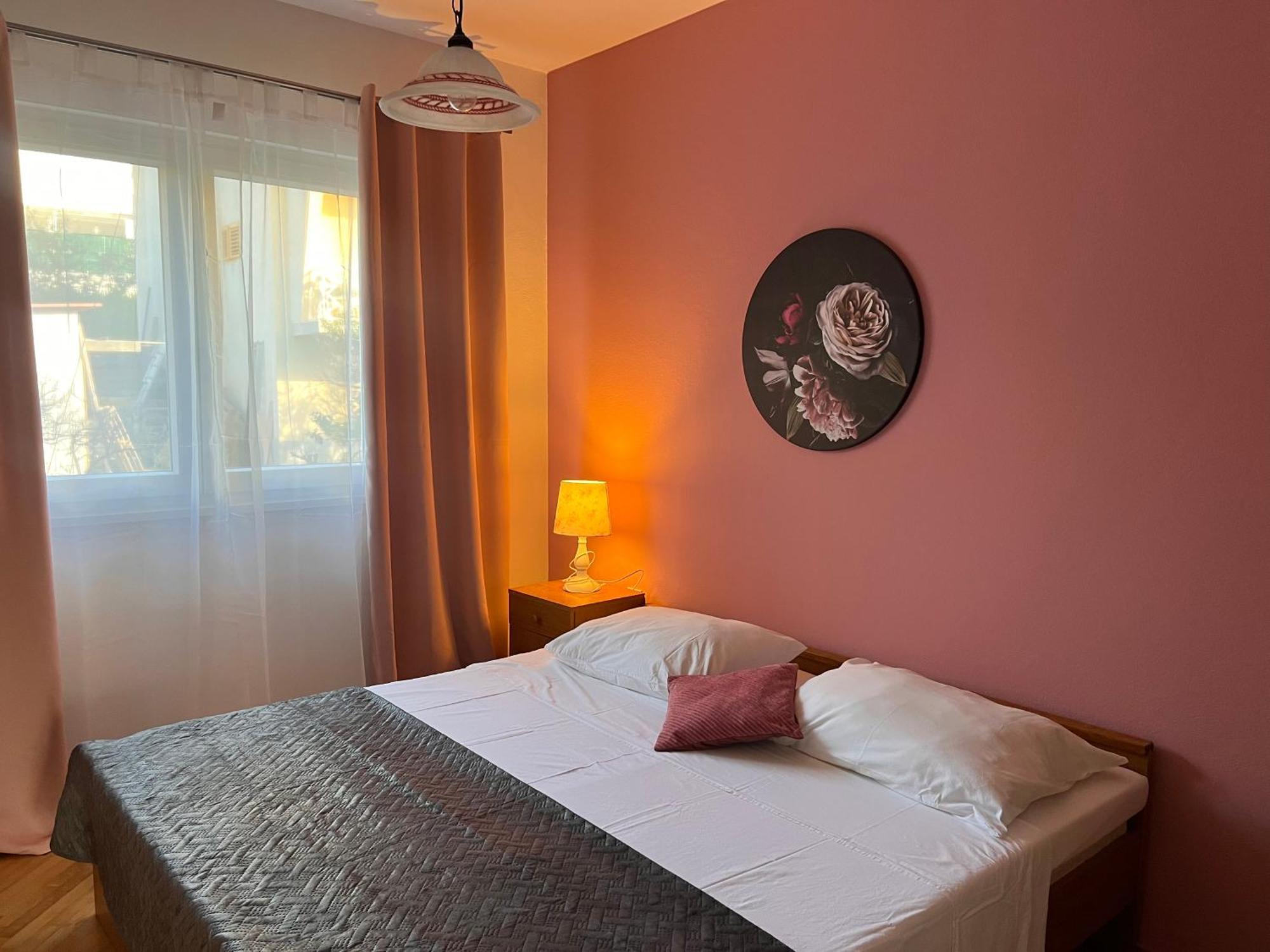Apartments Villa Mirella 20 M From The Sea - Free Parking Trogir Dış mekan fotoğraf